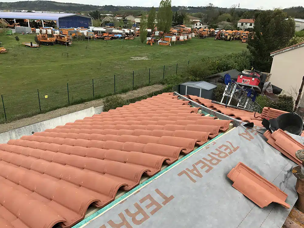 atout couverture réalisation portet-sur-garonne rénovation charpente volige tuiles 3